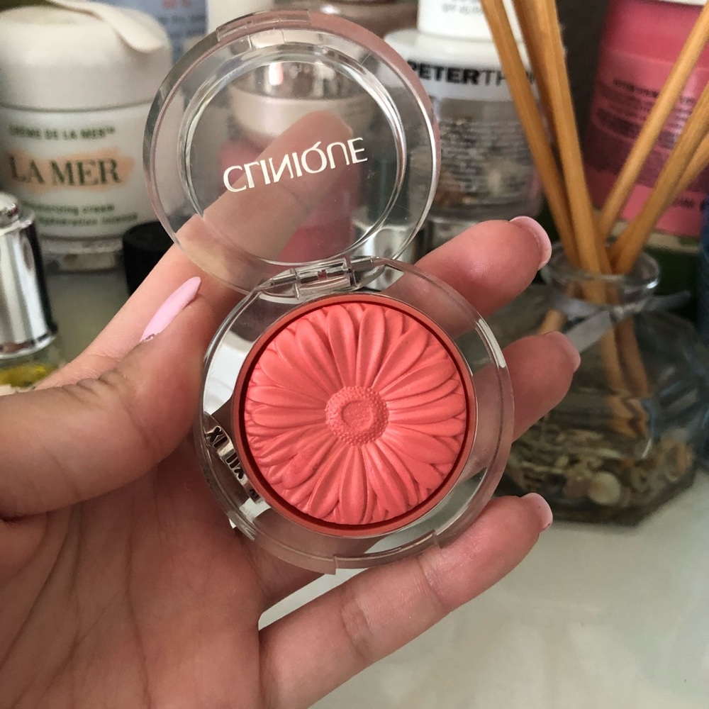 Brand new unused Clinique blush pop, 02 peach pop